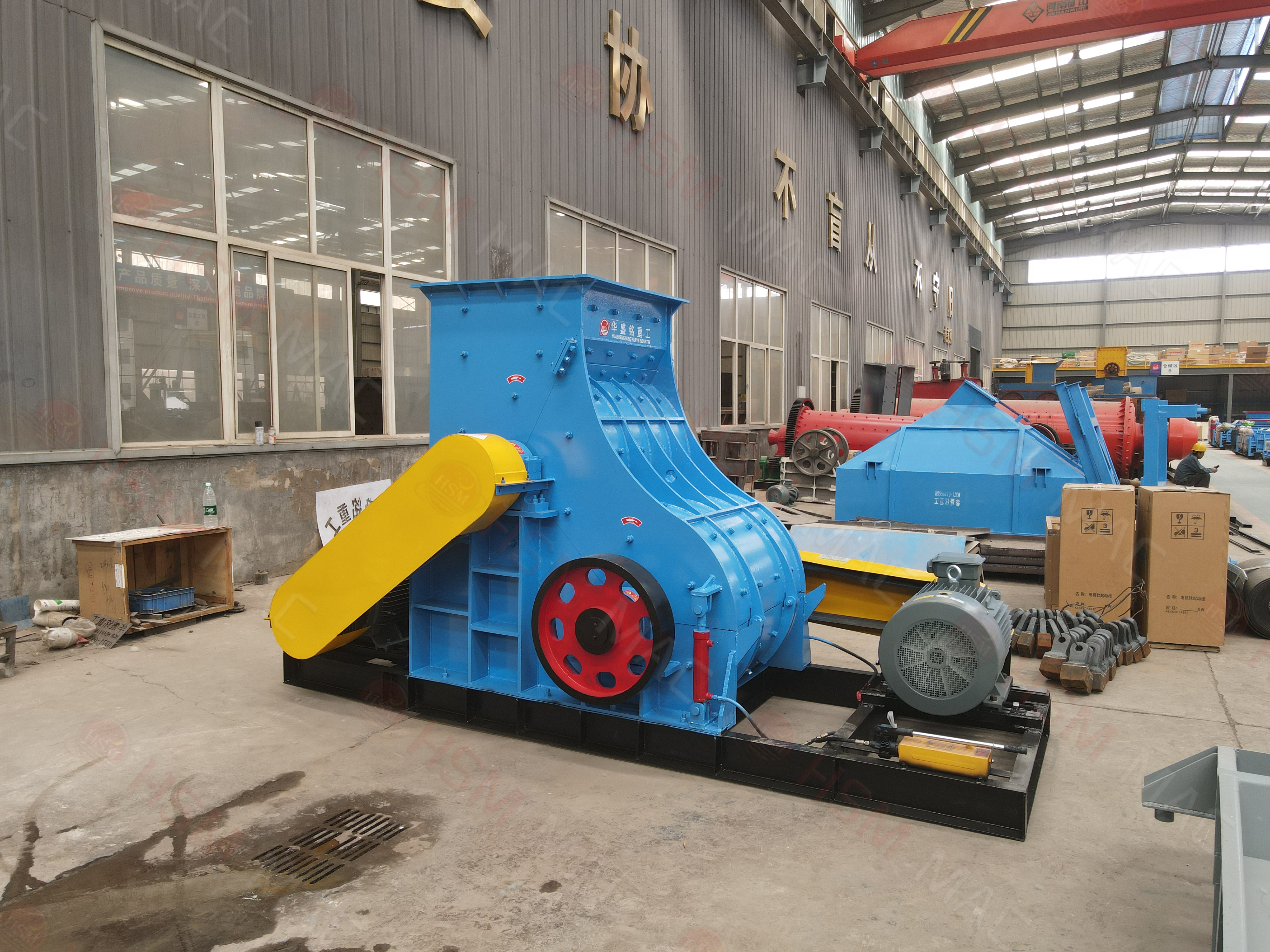 石灰粉碎機(jī)哪種好用？試試雙級(jí)無(wú)篩底粉碎機(jī)